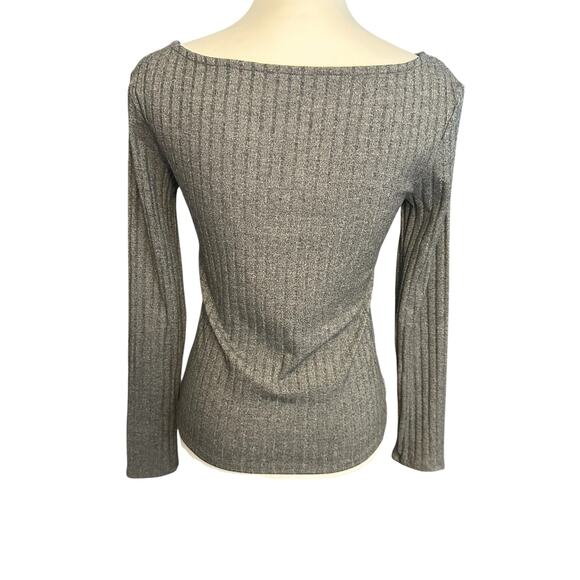 Halston Gray Long Sleeve top XS - Picture 3 of 5